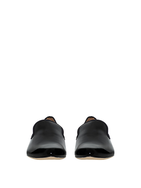 Black patent leather loafers, 3