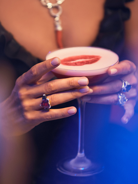 Heart Tourmaline Rubellite & 2 Heart Black Diamond & White Gold Ring, 7