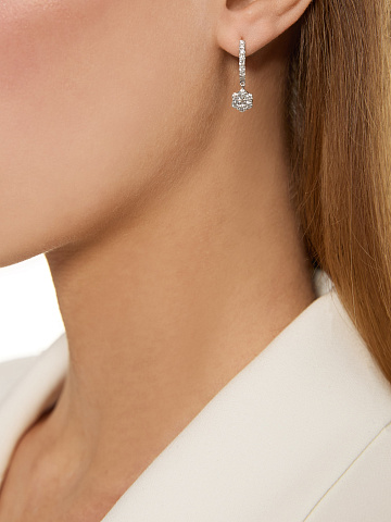White gold earrings with diamonds, 2