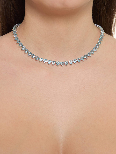 White gold necklace with Sky topazes in heart cut, 4