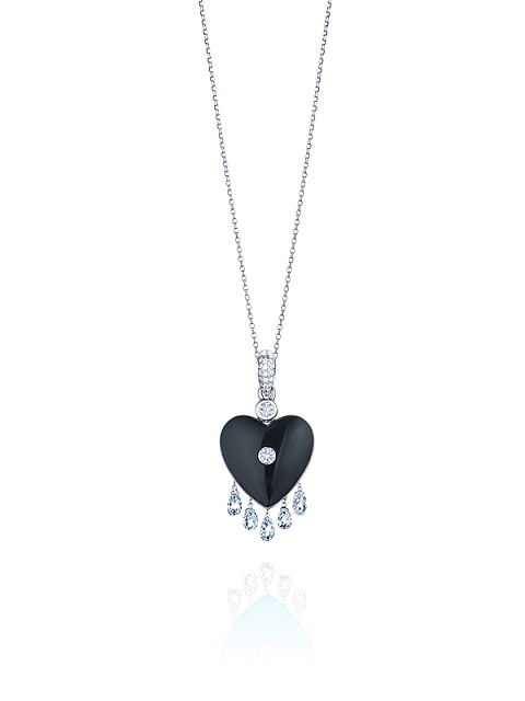 White Gold & Onyx Heart-Shaped Necklace, 1