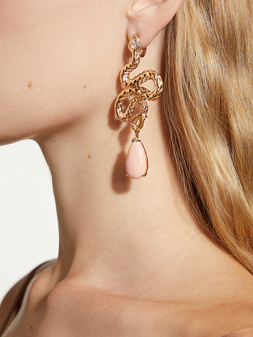 Rose gold earrings with corals and diamonds, 2