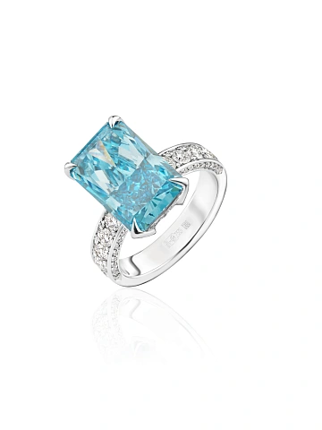 White gold ring with rectangular blue diamond, 1