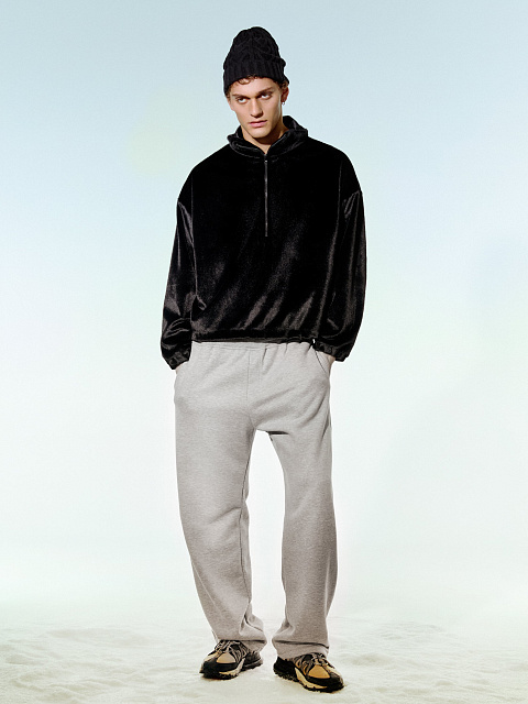 Black Eco-fur Sweatshirt, 5