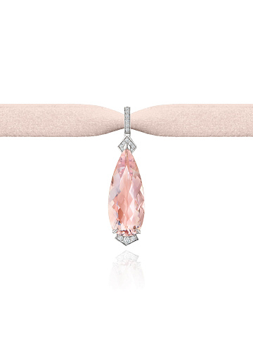 White gold pendant with pear-cut morganite, 1