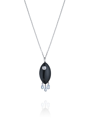 White Gold & Onyx Necklace, 1