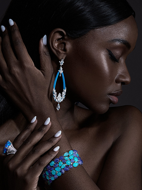 White Gold, Paraiba Tourmaline, Diamonds & Tanzanite Bracelet, 4 White Gold, Paraiba Tourmaline, Diamonds & Tanzanite Bracelet, 4