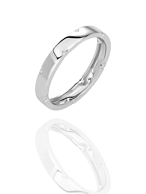 White Gold & Round Diamond Ring, 1