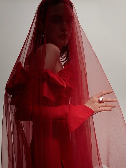 White Gold & Diamond Ring, 5