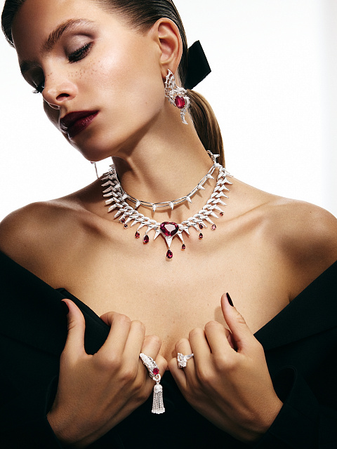 White Gold, Ruby & Diamonds Tassel Ring, 3