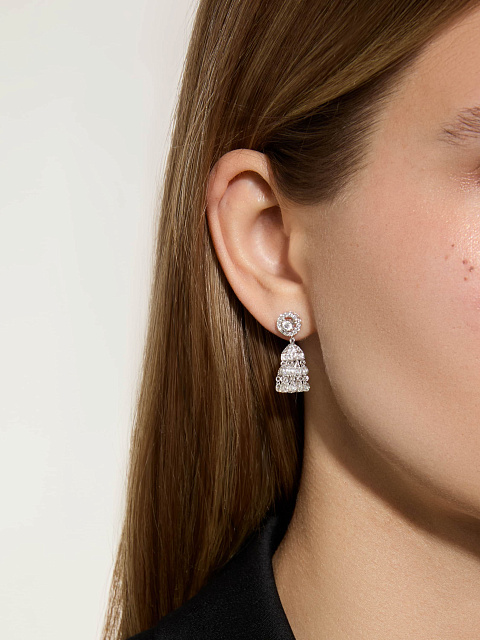 Small tassel earrings in white gold with diamonds, 2