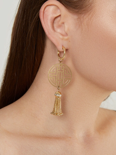 Yellow gold tassel earrings with round-cut diamonds, 4