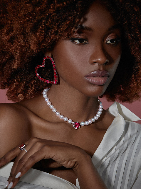 White Gold, Akoya Pearls & Heart-cut Tourmaline Necklace, 3 White Gold, Akoya Pearls & Heart-cut Tourmaline Necklace, 3