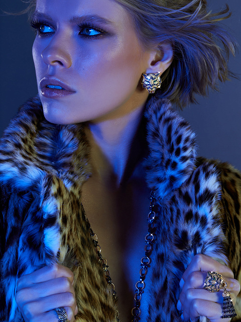 Gold, Emeralds & Diamonds Tiger Tassel Ring, 11