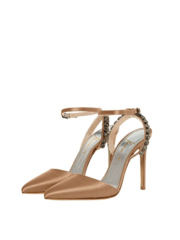 Beige satin pumps with pointed toe and rhinestones, 1