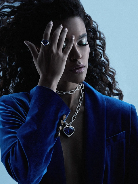 Heart Tanzanite, Round Diamond & White Gold Necklace, 4