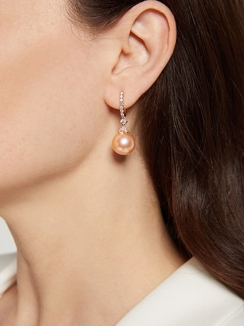 Pink gold earrings with peach pearls and diamonds, 2