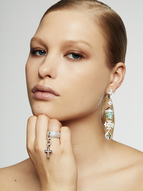 White gold skull earrings with carved turquoise, tourmalines and diamonds, 4