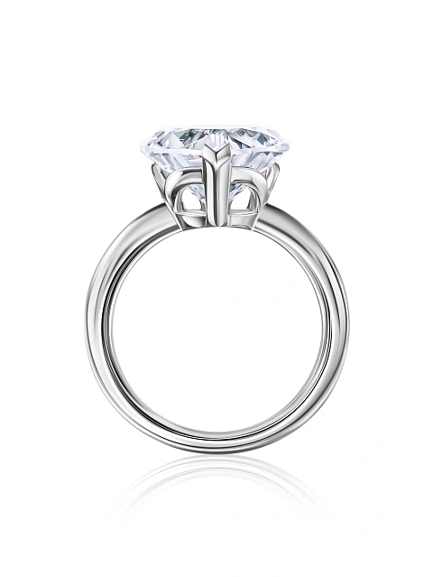 White gold ring with a heart-cut cubic zirconia, 5