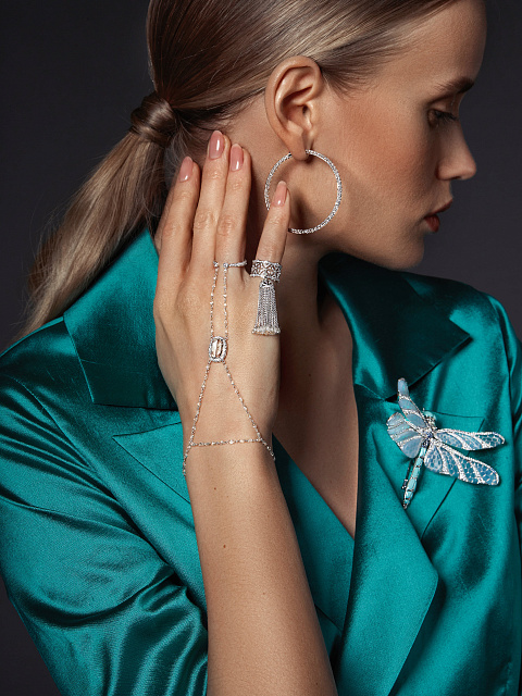 White Gold Diamond Tassel Ring, 3