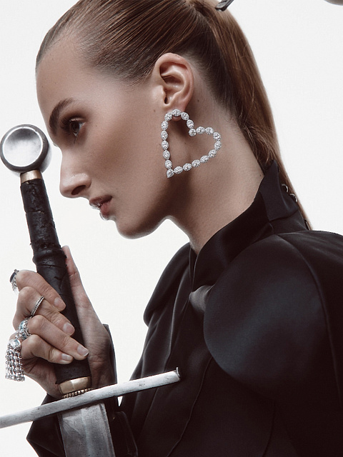 Tourmaline Paraiba & Round, Pear Diamond & White Gold Tassel Ring, 6 Tourmaline Paraiba & Round, Pear Diamond & White Gold Tassel Ring, 6