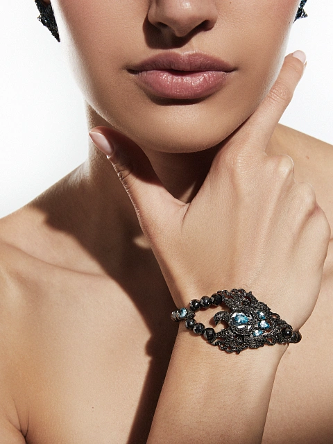 Blackened gold watch with black diamonds and zircons, 3