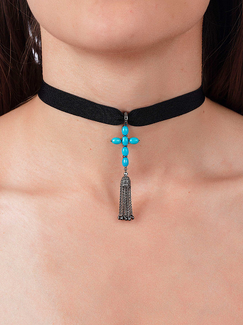 Pendant made of blackened gold and turquoise, 2