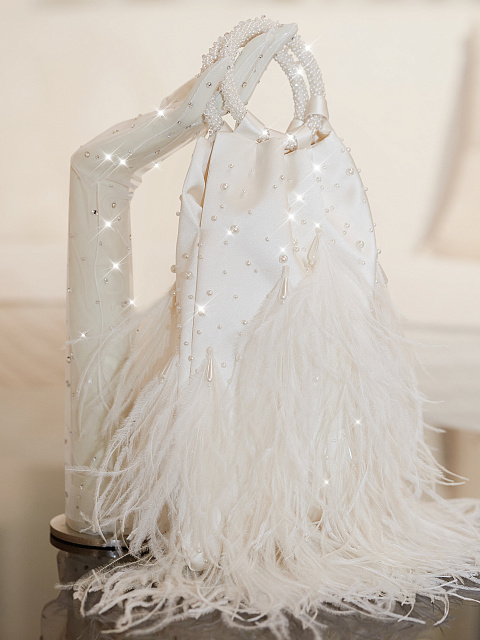 White Silk Pearls & Feathers Small Bag, 5