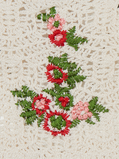 Flower Embroidered Ivory Knitted Top, 3