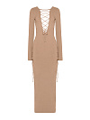 Платье вязанное макси бежевое со шнуровкой на спинке, переду, бокам